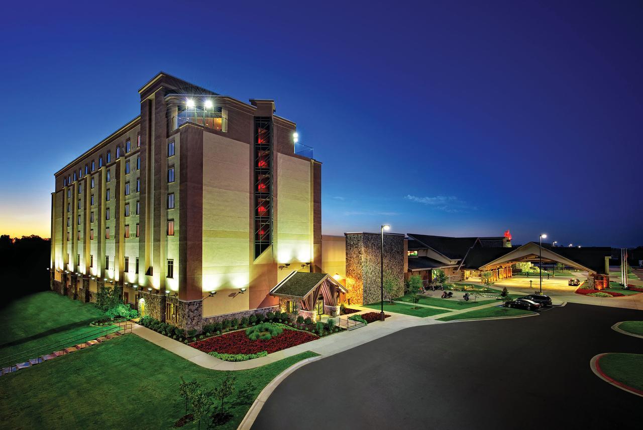 Cherokee Casino West Siloam Springs Resort Esterno foto
